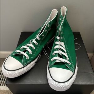 CONVERSE size men’s 9, green